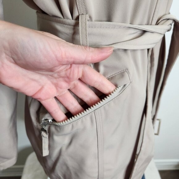 Autumn Insulated DWR Coated Hooded Fitted Quilt Jacket Size XS - Picture 5 of 10